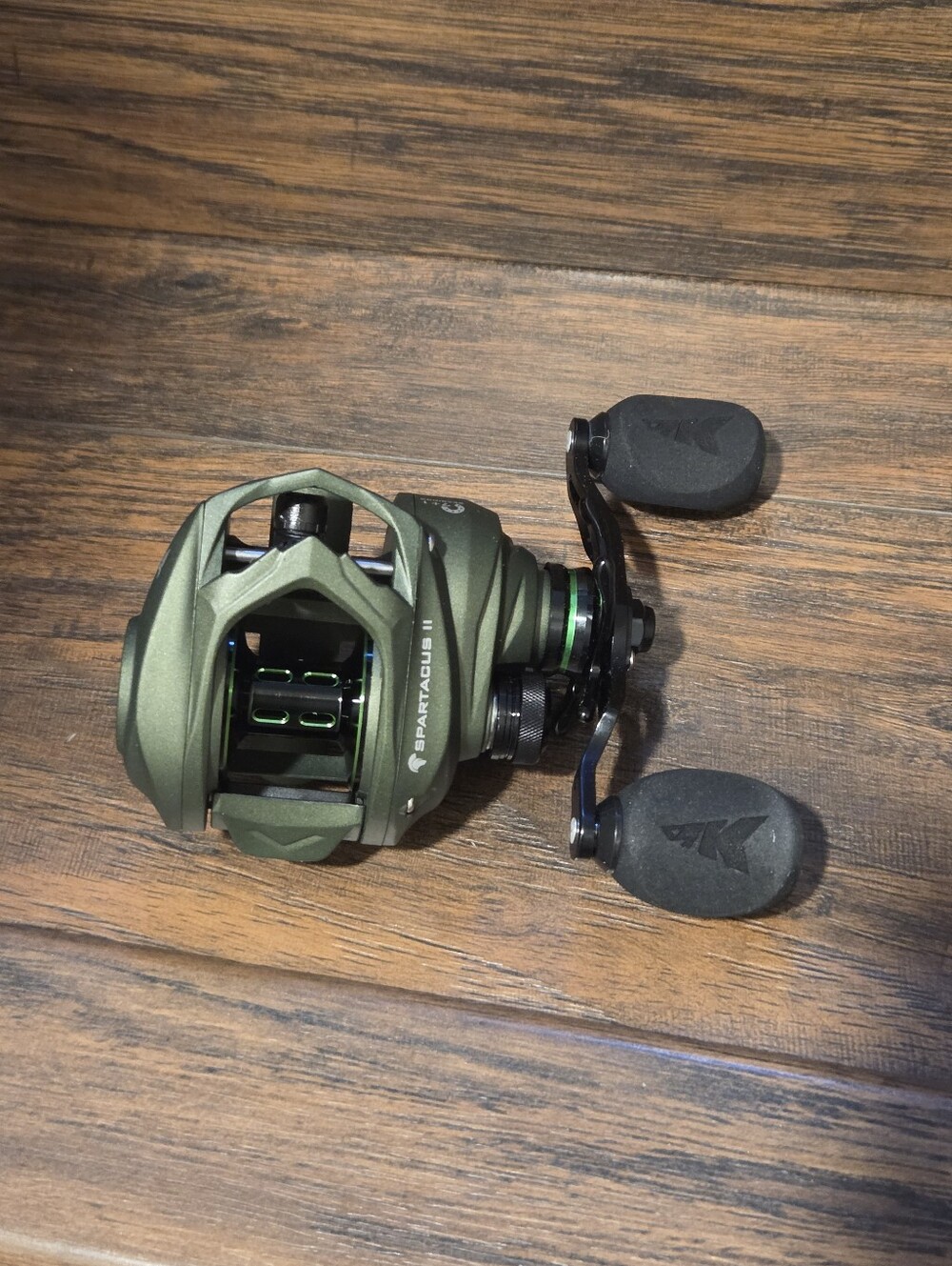 KastKing Spartacus II Baitcasting Fishing Reels with 7.2:1 Gear Ratio | Max Drag